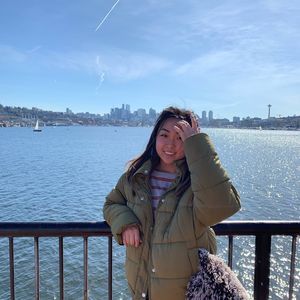 Meet your Posher, Julie